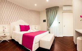 Golden Residence