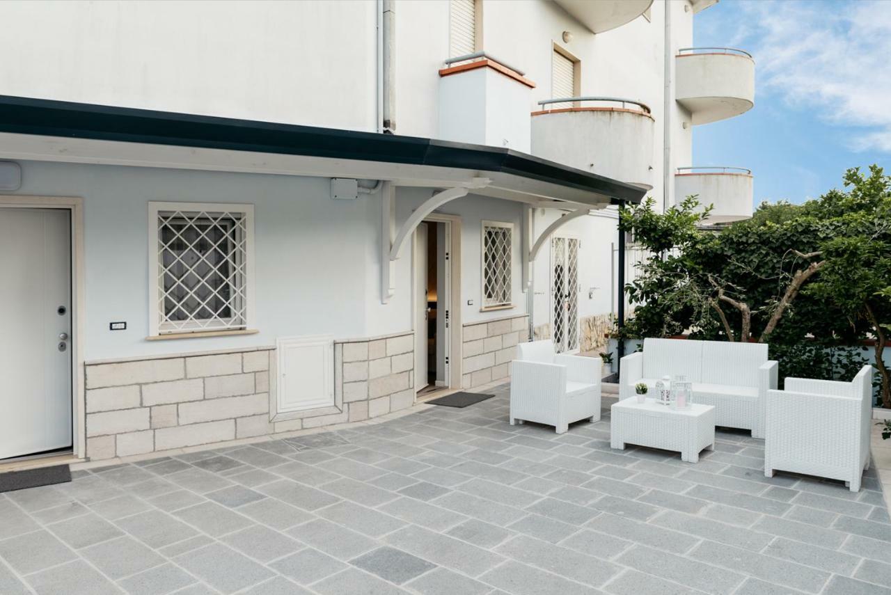 Golden Residence Caianello Exterior photo